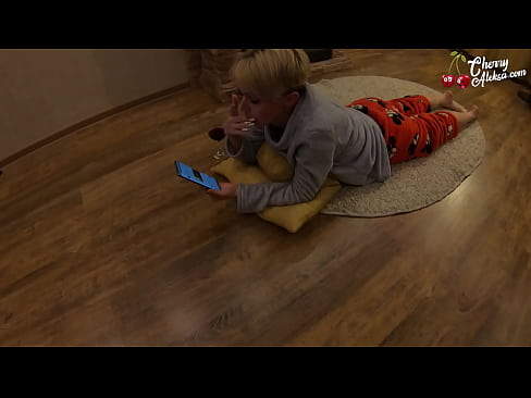 ❤️ 미친 금발 빠는 거대한 거시기 빠는과 그것에 튀는 항문 섹스 고급 포르노 ko.pornhills-com.ru에서 ❤