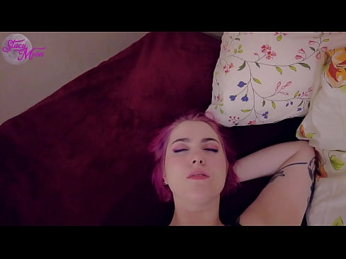 ❤️ 섹시한 동급생이 그녀와 함께 OBG를 건너뛰도록 요청했기 때문에 우리는 콘돔 없이 잤다. 고급 포르노 ko.pornhills-com.ru에서 ❤